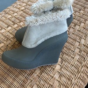 CCilu zip ankle boots